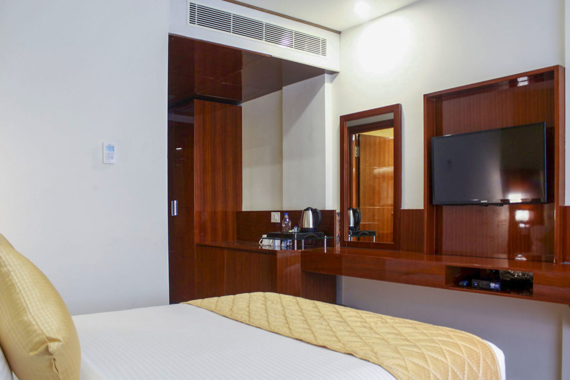 Hotel Southern Comfort Chennai Bilik gambar